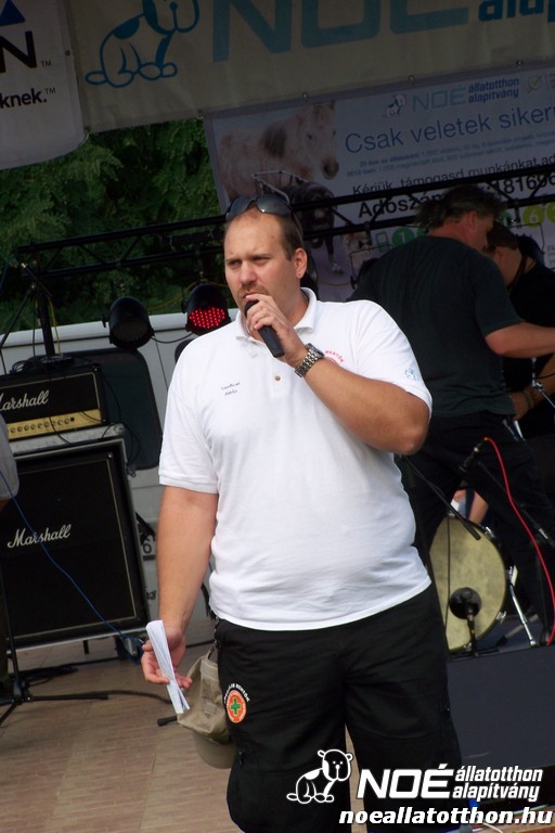 100_4388.jpg