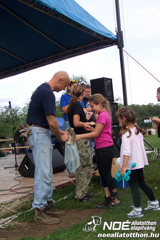 100_4490.jpg