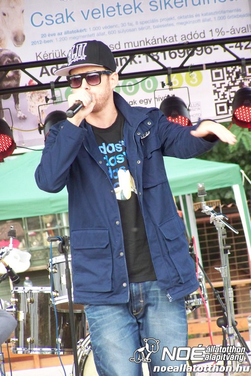 100_4560.jpg
