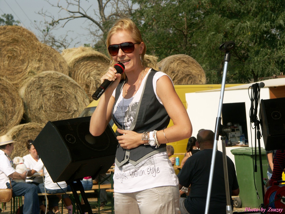 pict6837.jpg
