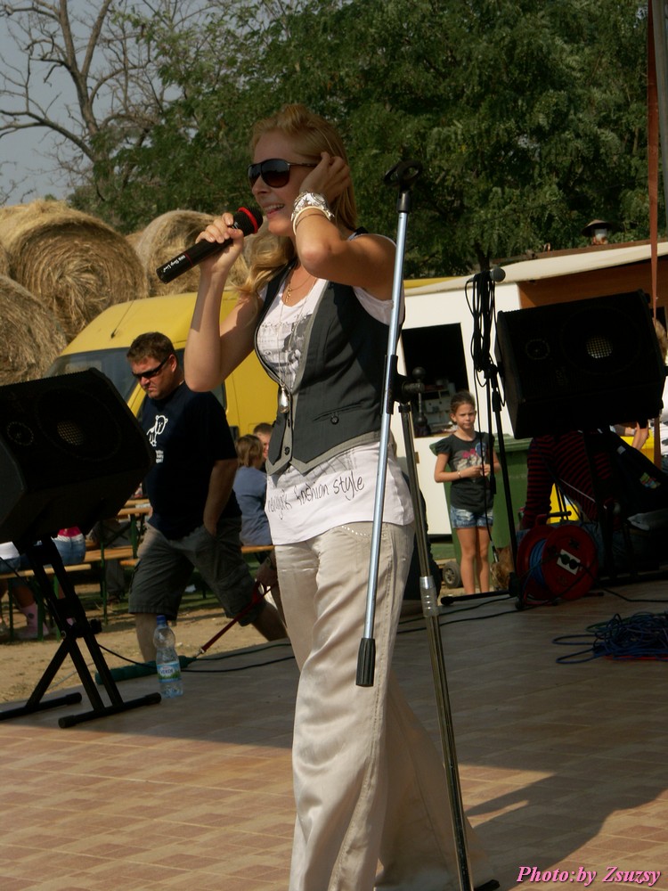 pict6838.jpg
