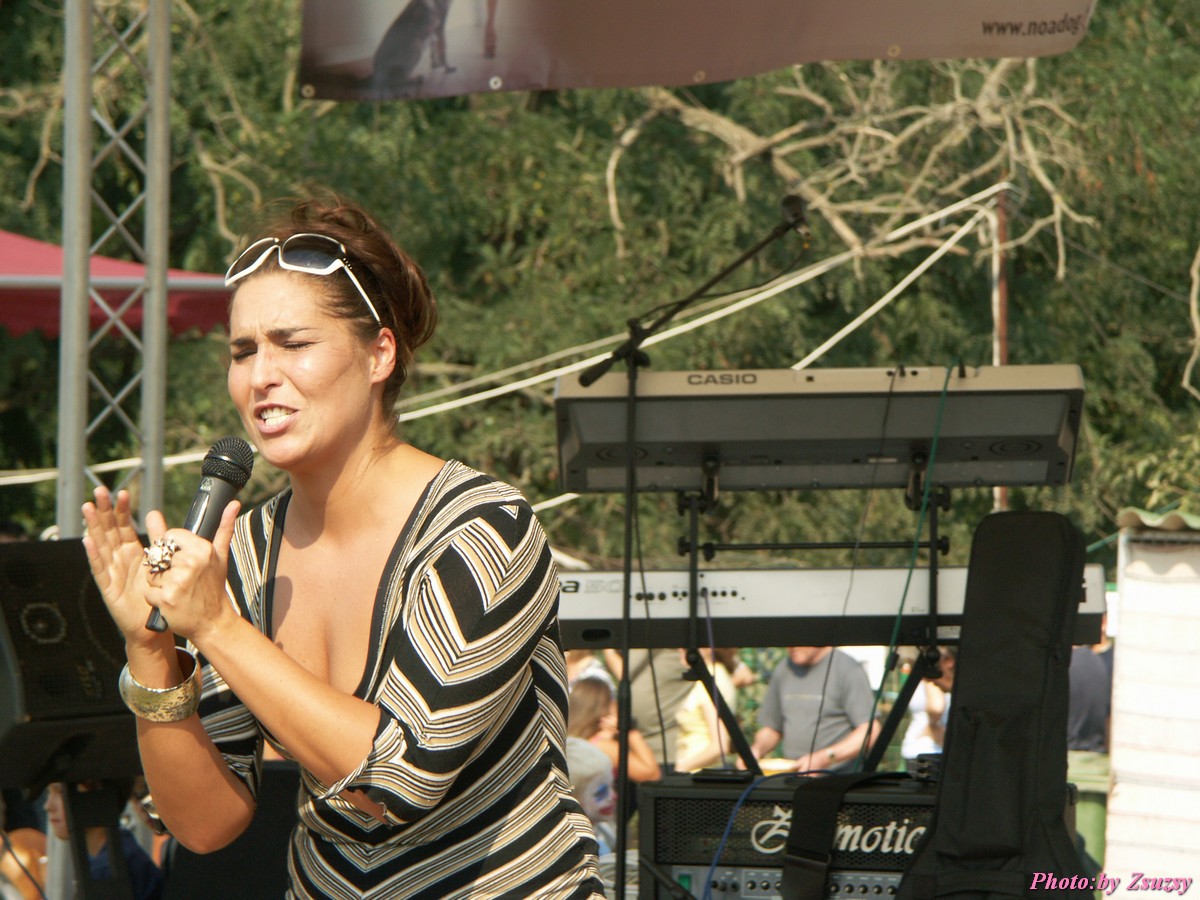 pict6985.jpg