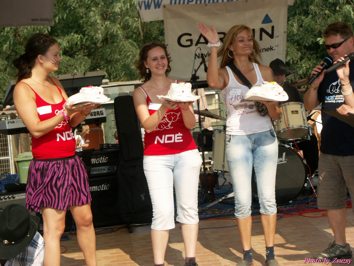 pict7025.jpg